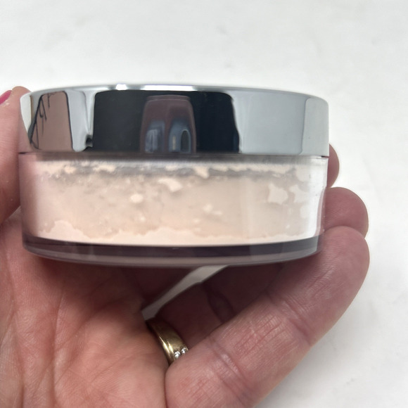 Mary Kay Mineral Powder Foundation Ivory 0.5 New in Box Discontinued - Picture 4 of 4